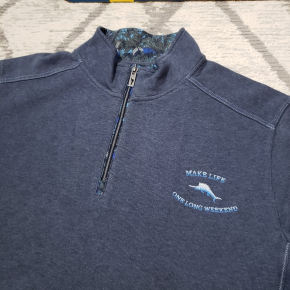 🆕️💕Tommy Bahama Quarter Zip - Picture 2 of 5